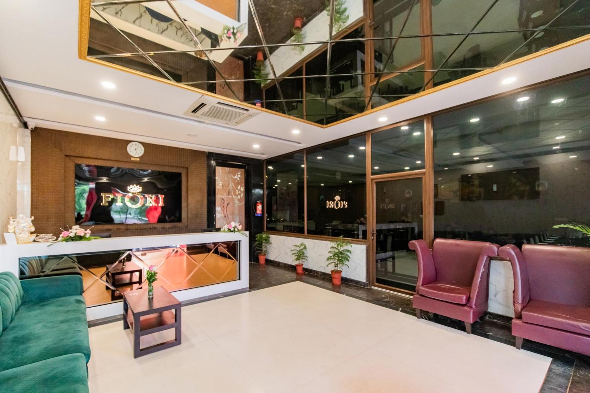 Foxoso Fiori Hotel Jaipur Extérieur photo